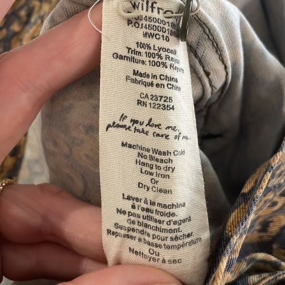 Wilfred Lyocell Button-Front Midi Skirt | Size 0 | Tan A-Line Skirt - Picture 10 of 10